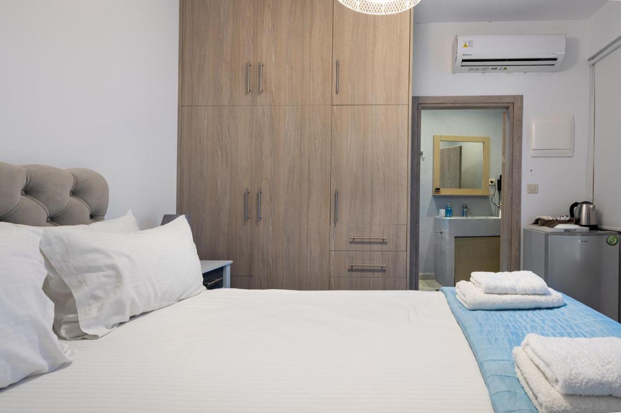 Molos Apartments Loutró Extérieur photo